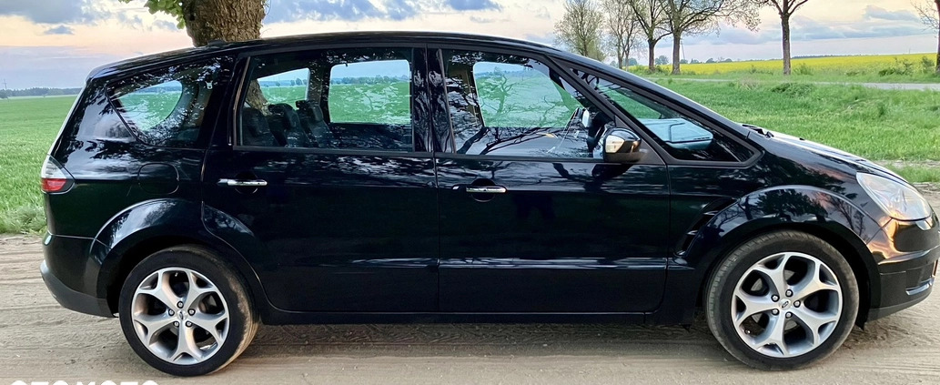 Ford S-Max cena 18900 przebieg: 291000, rok produkcji 2008 z Czarne małe 137